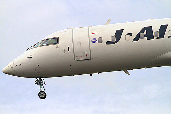 J-AIR CRJ200（JA208J)