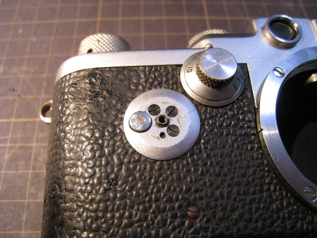 私設研究室 i2Labo （アイツーラボ） 今日のバルナックライカ Leica IIIf ブラックダイアル Nr.771768 セルフタイマー付き  1955年製品