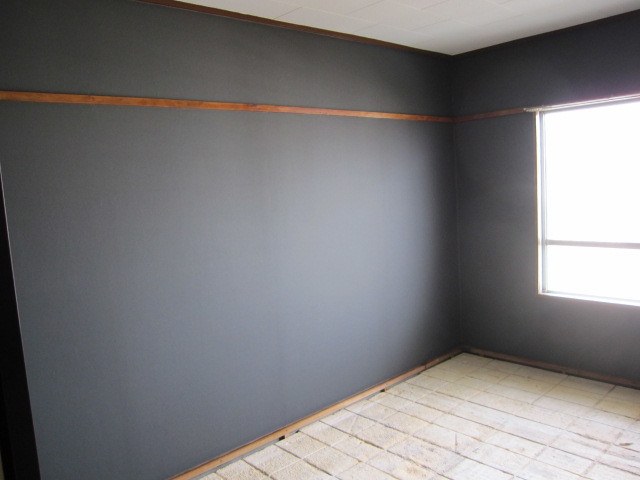 埼玉県所沢市　空き室分譲マンション３ＬＤＫ　全室：壁クロス張替え　和室　作業完了後　４