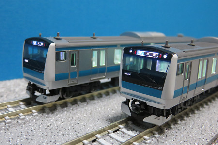TOMIX   E233系1000 京浜東北線