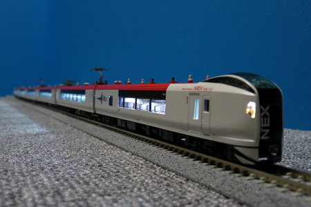 KATO E259系成田エクスプレス 自作室内灯へ交換 - にゃいっちぃと電車